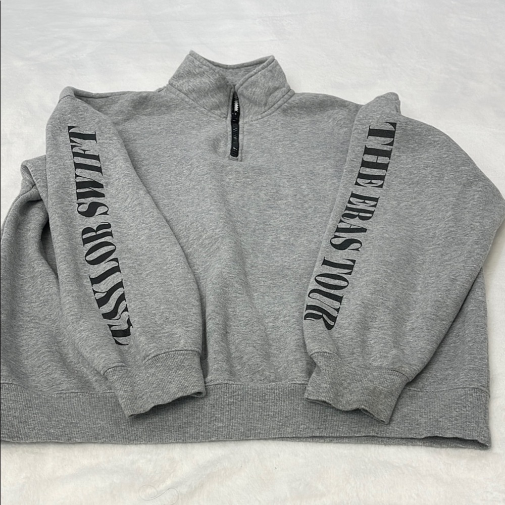 Taylor Swift THE ERA’S TOUR Gray QUARTER Zip Up Sweater